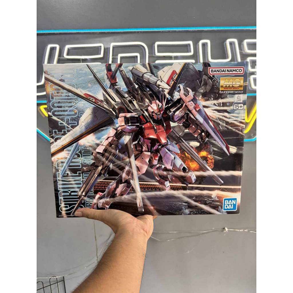 Bandai Gundam MG 1/100 Strike Rouge (Ootori Unit) Ver. RM