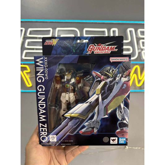 Bandai Gundam Universe Xxxg-00w0 Wing Gundam Zero