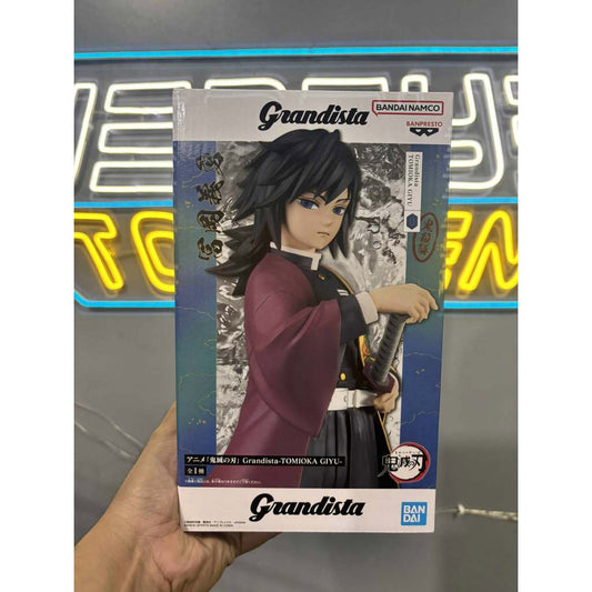 Bandai - Banpresto Demon Slayer: Kimetsu No Yaiba Grandista Giyu Tomioka